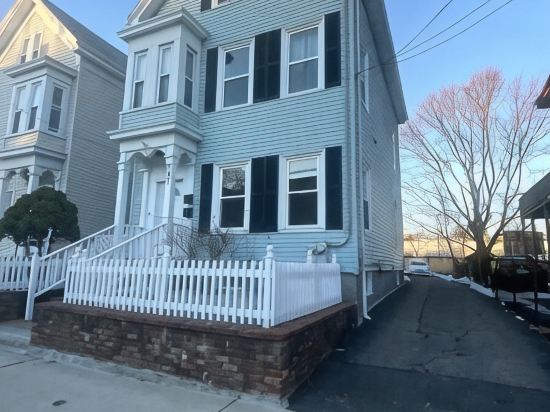 Boston 2Bd Kg-Qn Bds entire unshared space near Harvard, MIT Subway w/parking