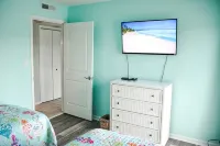 3 Bedroom 2BA Condo Indoor Outdoor Pool Ocean Front Pebble Beach - balcony