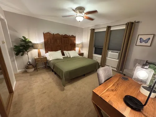 Cozy 3-Bedroom Retreat in Alton- 1/2 mile from Lake Winnipesaukee w/ WiFi & A/C