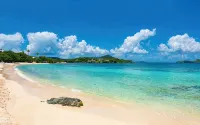 Sapphire Beach Escape -Top Floor- Amazing Views- Walk to Beach/Restaurants- HGTV - Bungalow