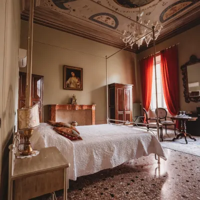 Salotto Delle Arti Hoteles cerca de Galería y biblioteca de Estense