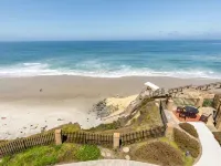 BEAUTIFUL OCEAN VIEW--STEPS TO THE BEACH Hotel di Solana Beach