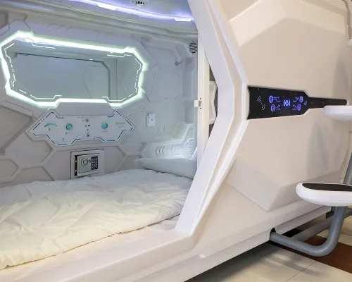 Capsule Hotel Happy lounge Hotels near Didube