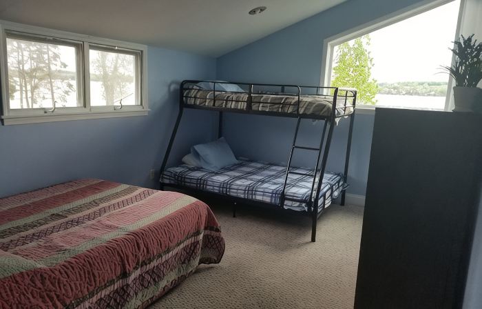 STUNNING WINE COUNTRY LAKE HOUSE, NICEST ON OWASCO LAKE