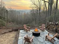 "Rooms with a View" newly renovated rustic modern home with stunning BRM views