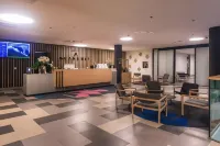 Hotel Academia - ที่มีอ่างอาบน้ำ