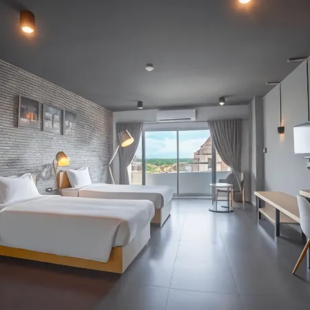 Get Zleep Premium Budget Hotel Отели рядом с достопримечательностью «Храм Дой Сутхеп»