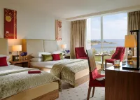 Hodson Bay Hotel - 4-Star