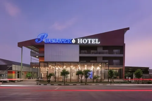 Premiere Hotel Tegal
