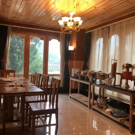 Hotel Khamsum