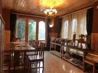 Hotel Khamsum - breakfast