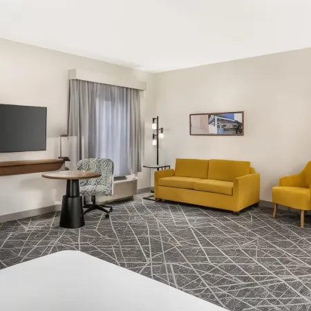 Hampton Inn & Suites Riverside/Corona East