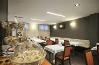 Hotel 2C - Breakfast