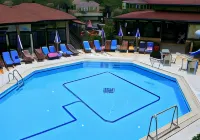 Hisar Holiday Club - Beach