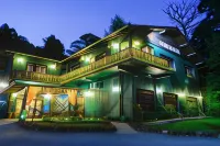 特瑞斯平海洛斯旅館 - 小旅館