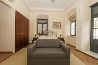 Phaedra Hotel - balcony