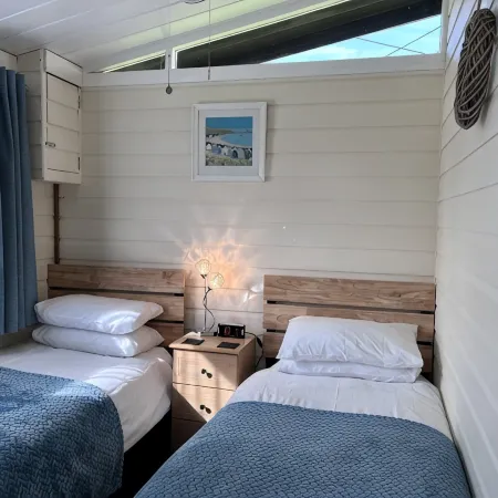 Cedar Lodge, Cedar Springs, Heacham. Only 5 Minutes Walk to the Beach.