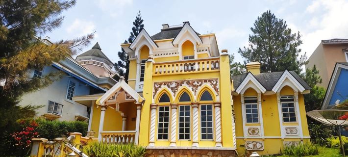 Zevannya Villa Puncak Hotels in Cipanas
