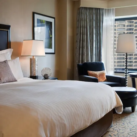 Renaissance Chicago Downtown Hotel