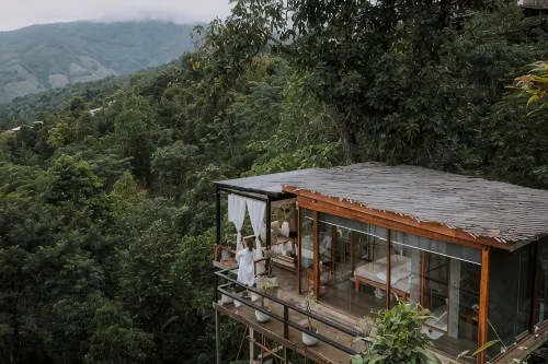 ADARA ONE DOI SAKAD Wooden house best view, Nan