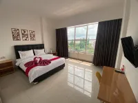Gayatri Hotel - parking