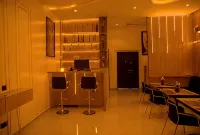 El Castillo Homes - เปิดใหม่