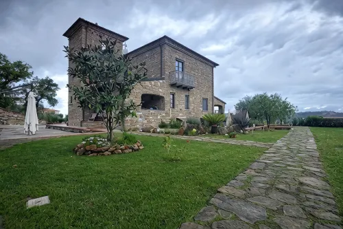 Cilento farmhouse with infinity pool: Apartment Zaffiro - Pools
