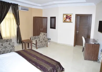 Adachukwu Hotel and Suites Hotels in 