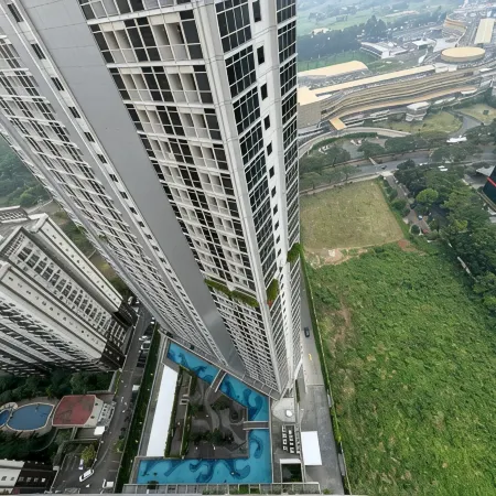 Pacific Garden Apartment @Alam Sutera by Gizl Luxury