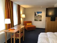 Hotel Weisses Kreuz Bergün - Pysäköinti