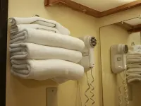 コンチネンタル ロッジ ザ・トラピスト周辺のホテル