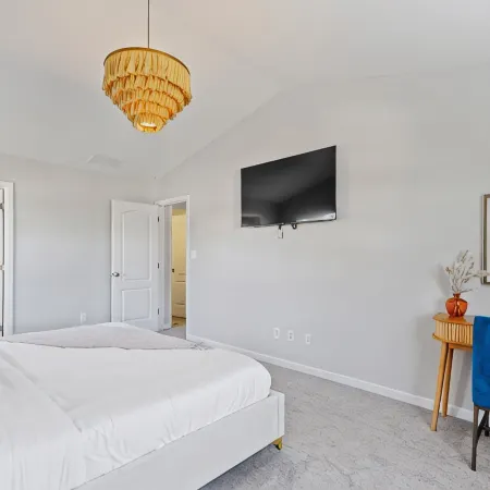 Spacious 4Br Home + Game Room Sleeps 17 Near Grand Park & Carmel