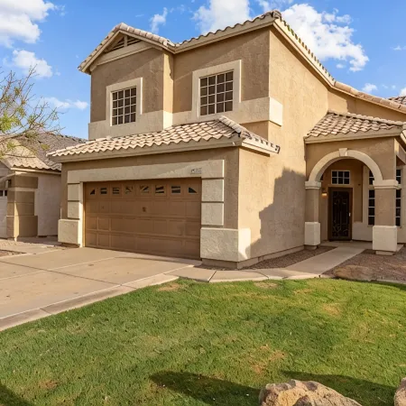 Ultimate Luxury: Home with a Pool and Private Gym!