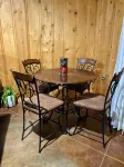 2-bedroom home on acreage in peaceful, rural area. - 홈스테이