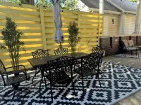 Modern Meets Vintage! 5 Bedrooms. Game Room, Patio, Fun!