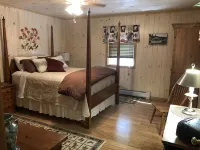 Lake front property with gorgeous views of Big Lake - Wifi