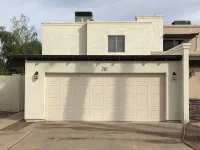 Charm of Old Litchfield- No Chores! Hotels in Litchfield Park