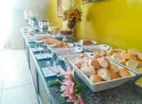 Pousada Maragolfinho - sarapan