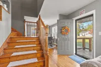 The Gray Villa-  2.8 Miles to Bryant-Denny Stadium - 4-Star