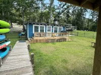 The Quack Shack - 2-Star