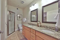 Alpine View Haus on Main - Bavarian Themed Condo - Boutique