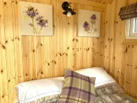 Woodhead Shepherds Hut - Sleeps 2 - Parking - ห้องครัว