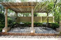 African Roots Guest House - 3-Sterne