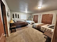 Juniper Townhouse #2 - Homestays