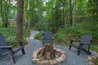 2 Bedroom Cabin in DuPont State Park with Loft, Hot-Tub, and Sauna(Read Rules) - Chalets