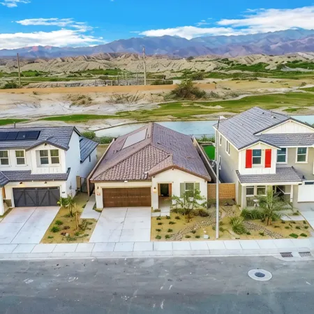 New Large Home-Views-Mountain, Lake & Golf