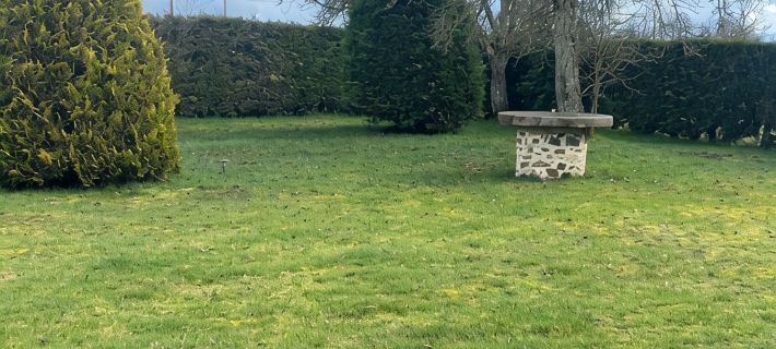 Rental Cottage St Merd La Breuille - Country House. Hotels in Creuse