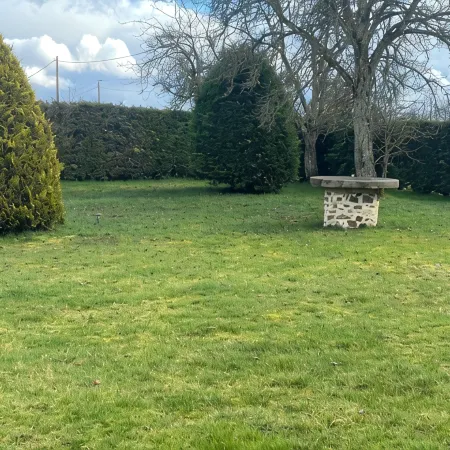 Rental Cottage St Merd La Breuille - Country House.