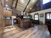 馬鞍嶺。距赫爾曼僅五分鐘的山林小屋 - 4 星級