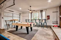 》Breathtaking Lakefront Luxury •Game Room+ Waterfront Fire Pit 4Br Sleeps 10《 - สระว่ายน้ำส่วนตัว